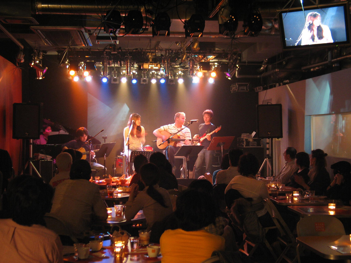 KICK BACK CAFE,カフェ,ライブ